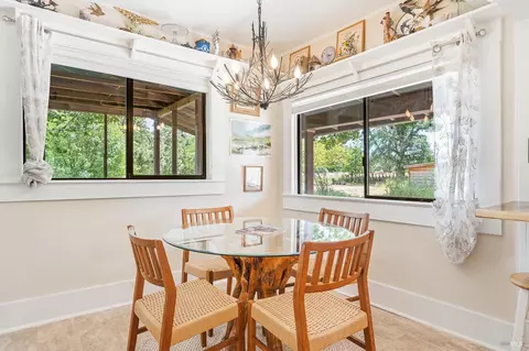 Dining - 1150 Center Valley Rd, Willits, CA 95490 photo 2 of 2