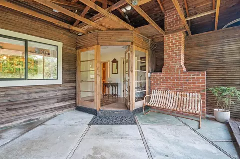 Exterior - 1150 Center Valley Rd, Willits, CA 95490 photo 3 of 8