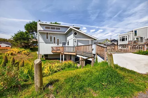 35 Oceana Dr, Dillon Beach, CA 94929