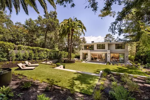 105 Oak Ave, Kentfield, CA 94904