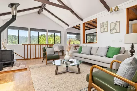 53 Madrone Rd, Fairfax, CA 94930