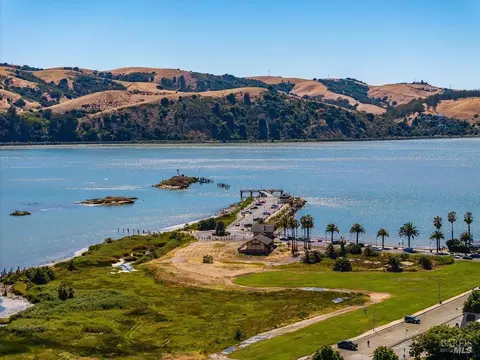 View/Area - 232 E 2nd St, Benicia, CA 94510 photo 7 of 10