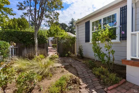 Exterior - 1200 E 3rd St, Benicia, CA 94510 photo 7 of 13