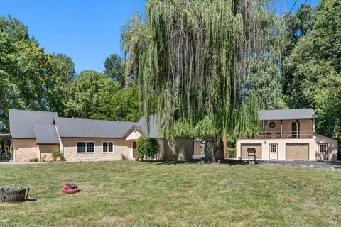 24800 Mendocino Pass Rd, Covelo, CA 95428