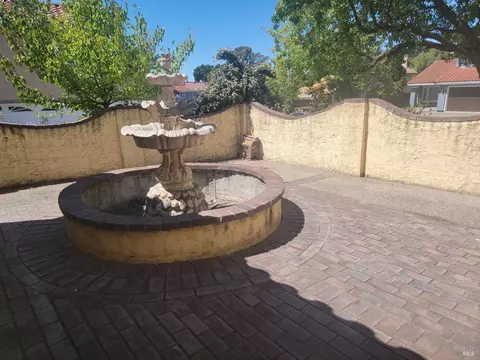 Exterior - 825 Britannia Dr, Vallejo, CA 94591 photo 3 of 3