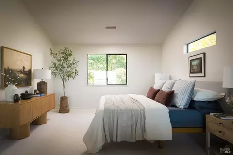 Bedroom - 3977 Docs Ranch Rd, Occidental, CA 95465 photo 3 of 4