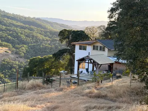 35100 Mendocino Pass Rd, Covelo, CA 95428