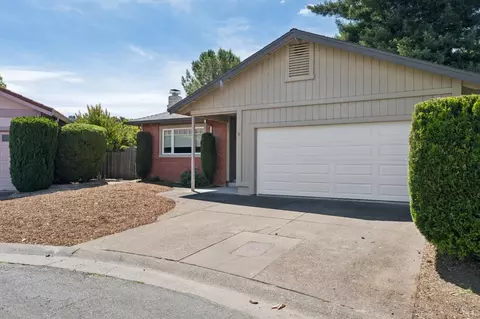 1296 Orchard St, Healdsburg, CA 95448