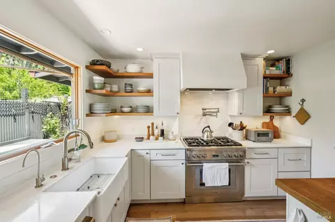 Kitchen - 3027 Arroyo Ct, Graton, CA 95444 photo 4 of 10