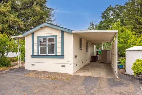 5754 Lois Ave, Santa Rosa, CA 95403