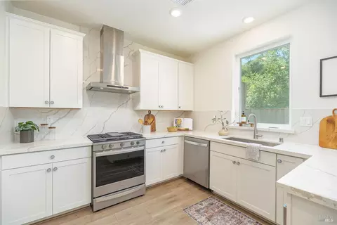 Kitchen - 504 Ruby St, Petaluma, CA 94952 photo 1 of 3