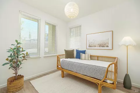 Bedroom - 504 Ruby St, Petaluma, CA 94952 photo 1 of 5