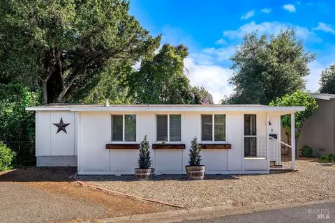 541 Mason St #6, Healdsburg, CA 95448