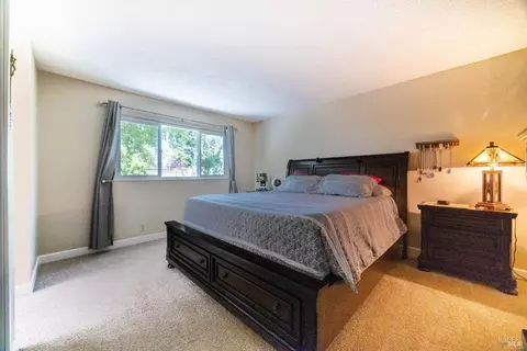 Bedroom - 701 Sequoia Dr, Fairfield, CA 94533 photo 3 of 5