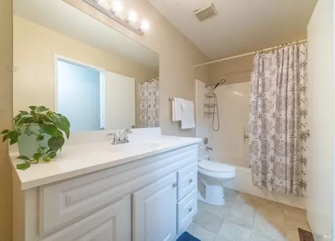 Bath - 701 Sequoia Dr, Fairfield, CA 94533 photo 1 of 3