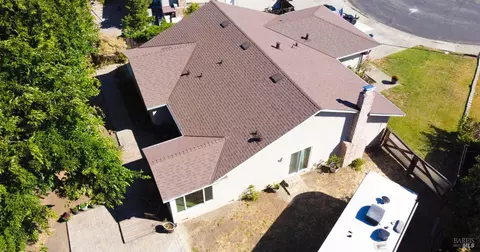 View/Area - 701 Sequoia Dr, Fairfield, CA 94533 photo 3 of 5