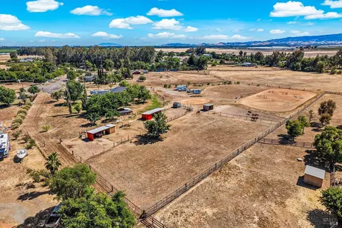View/Area - 8409 Kobert Ct, Winters, CA 95694 photo 12 of 16