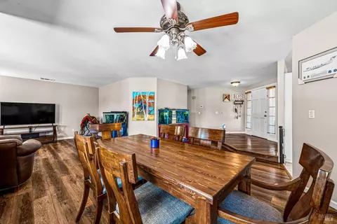 Dining - 8409 Kobert Ct, Winters, CA 95694 photo 2 of 3
