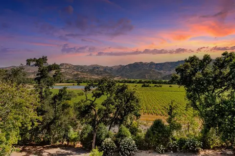 1387 Tucker Rd, Calistoga, CA 94515