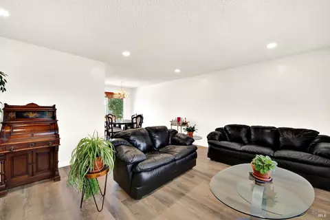 Living - 1305 Corcoran Ave, Vallejo, CA 94589 photo 1 of 4