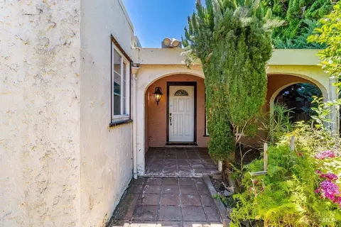 Exterior - 129 Harrier Ave, Vallejo, CA 94590 photo 6 of 17