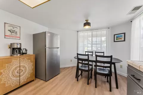Dining - 189 Nalisty Dr, Vallejo, CA 94590 photo 2 of 2