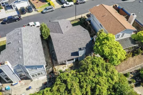 View/Area - 189 Nalisty Dr, Vallejo, CA 94590 photo 6 of 7