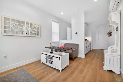 Entry Way - 357 Cornell St, Windsor, CA 95492 photo 7 of 12