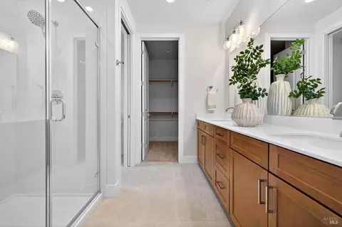 Bath - 341 Cornell St, Windsor, CA 95492 photo 1 of 8