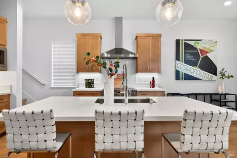 Kitchen - 341 Cornell St, Windsor, CA 95492 photo 8 of 8