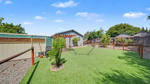 Exterior - 156 Peach St, Vallejo, CA 94589 photo 4 of 6