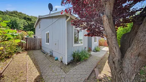 Exterior - 156 Peach St, Vallejo, CA 94589 photo 1 of 6