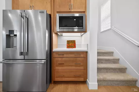 Kitchen - 361 Cornell St, Windsor, CA 95492 photo 6 of 9