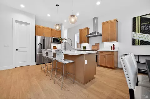 Kitchen - 361 Cornell St, Windsor, CA 95492 photo 3 of 9