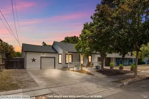 852 Brigham Ave, Santa Rosa, CA 95404