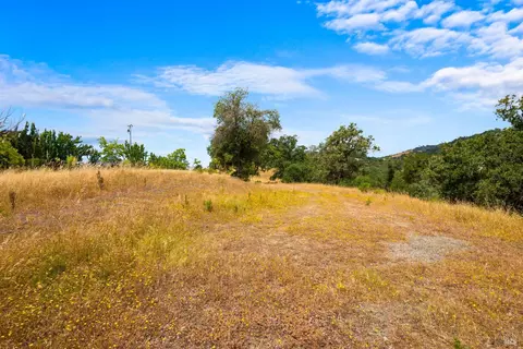 23655 Vineyard Rd, Geyserville, CA 95441 photo 8