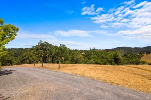 23655 Vineyard Rd, Geyserville, CA 95441 photo 17