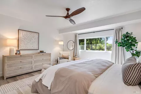 Bedroom - 47 Hoff Rd, Kenwood, CA 95409 photo 1 of 5