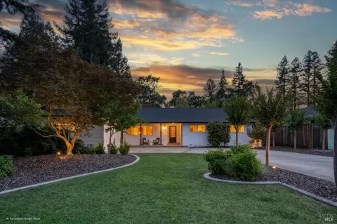47 Hoff Rd, Kenwood, CA 95442