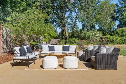 Exterior - 47 Hoff Rd, Kenwood, CA 95409 photo 7 of 13
