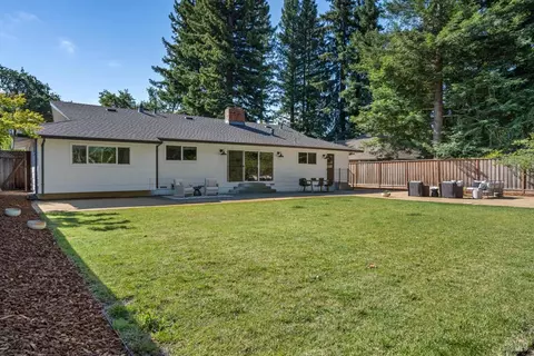 Exterior - 47 Hoff Rd, Kenwood, CA 95409 photo 11 of 13