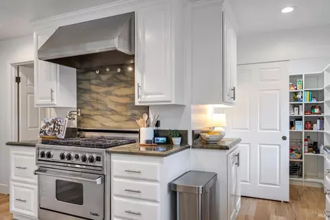 Kitchen - 47 Hoff Rd, Kenwood, CA 95409 photo 5 of 5
