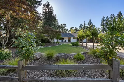 Exterior - 47 Hoff Rd, Kenwood, CA 95409 photo 4 of 13