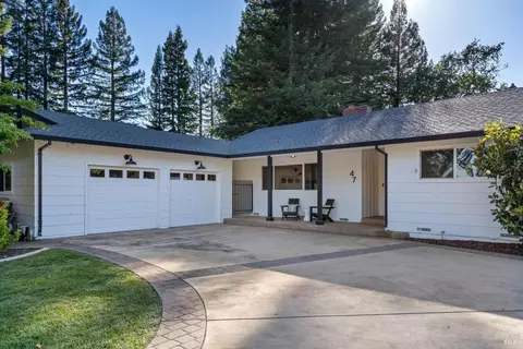 Exterior - 47 Hoff Rd, Kenwood, CA 95409 photo 5 of 13