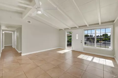 Living - 1131 1st St, Fairfield, CA 94533 photo 6 of 16