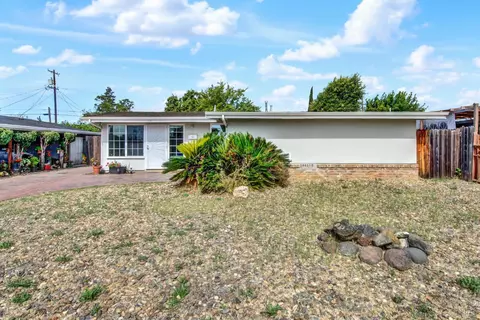 Exterior - 1131 1st St, Fairfield, CA 94533 photo 5 of 17