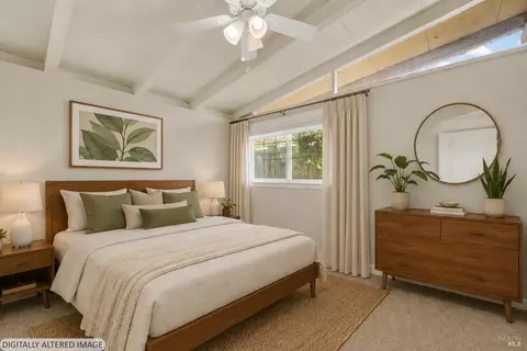 Bedroom - 1131 1st St, Fairfield, CA 94533 photo 10 of 13