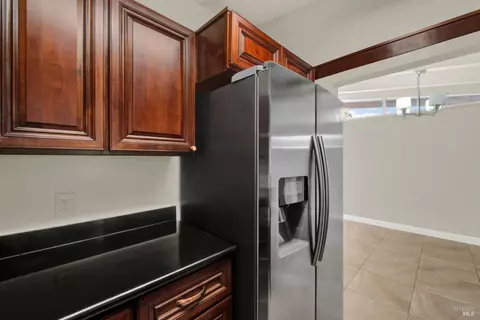 Kitchen - 1131 1st St, Fairfield, CA 94533 photo 4 of 5