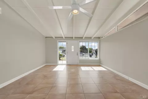 Living - 1131 1st St, Fairfield, CA 94533 photo 5 of 16