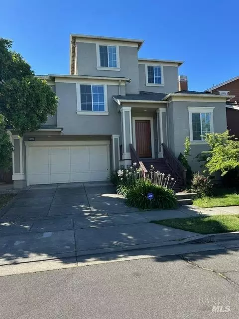 1944 Cooper Dr, Santa Rosa, CA 95404